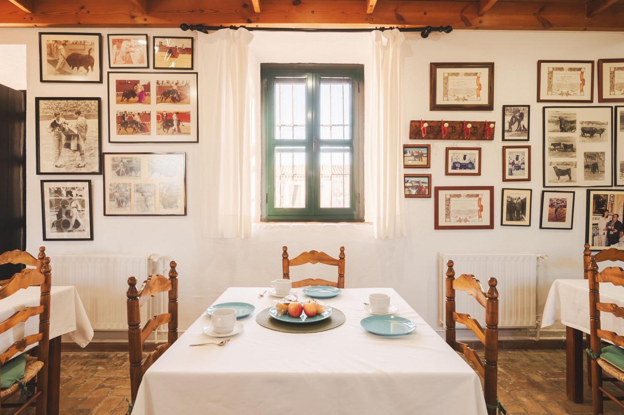 Alojamiento Rural Finca Barral Эль-Гарробо Экстерьер фото